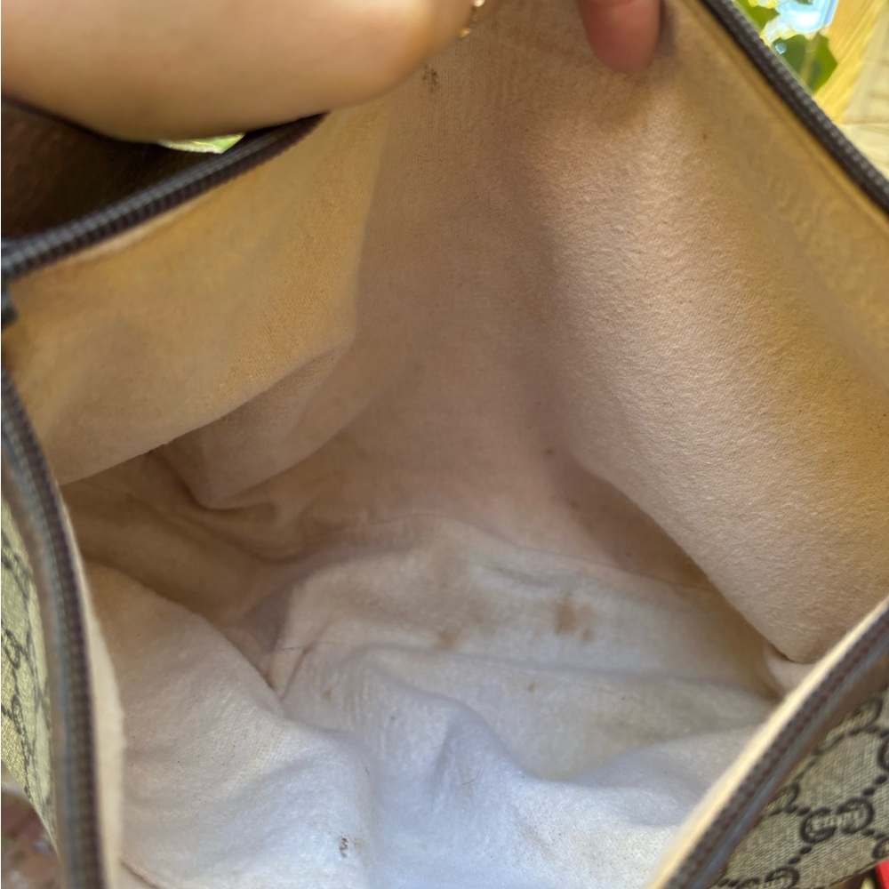 Gucci Beige and Brown Shoulder Bag - Picture 12 of 15
